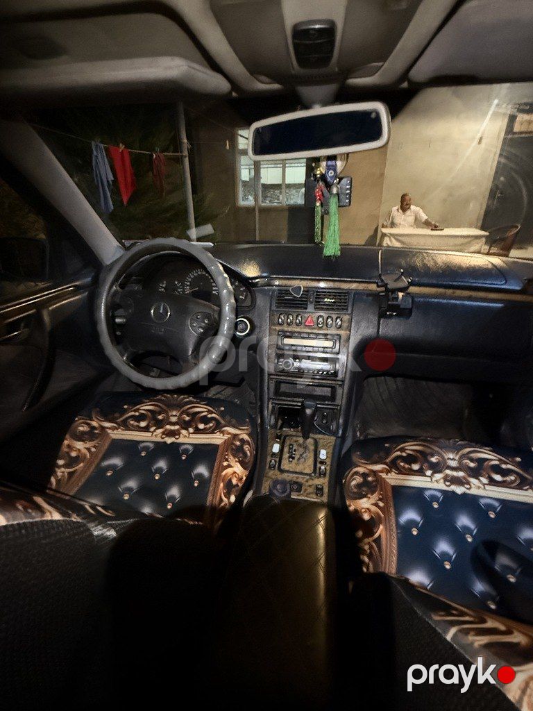 Mercedes E 220, 2.2 L, 2001 il, 125 000 km — Avtomobillər, Bakı (7)