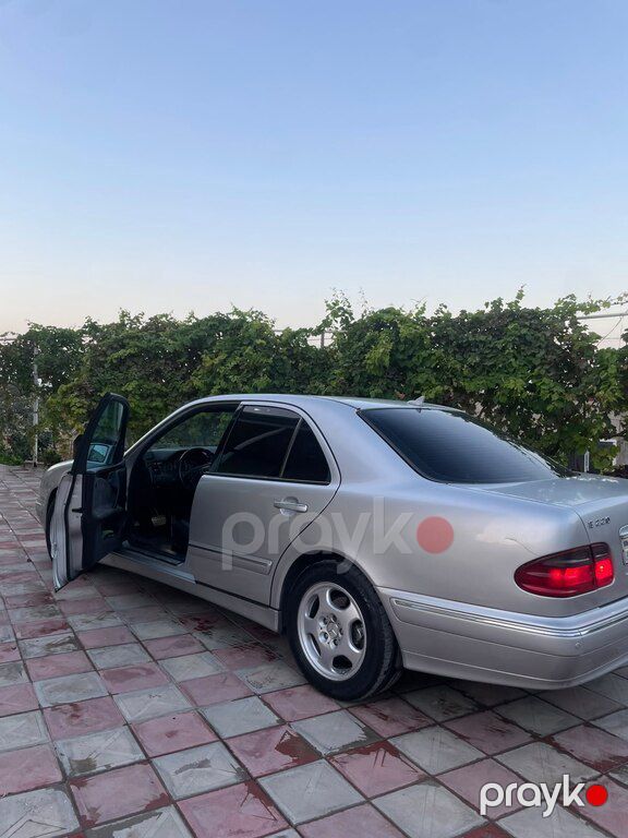 Mercedes E 200, 2.2 L, 2000 il, 568 426 km — Avtomobillər, Bakı (10)