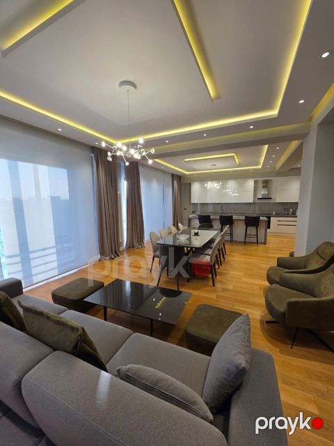 İcarəyə verilir 4 otaqlı yeni tikili 205 m² — Bakı