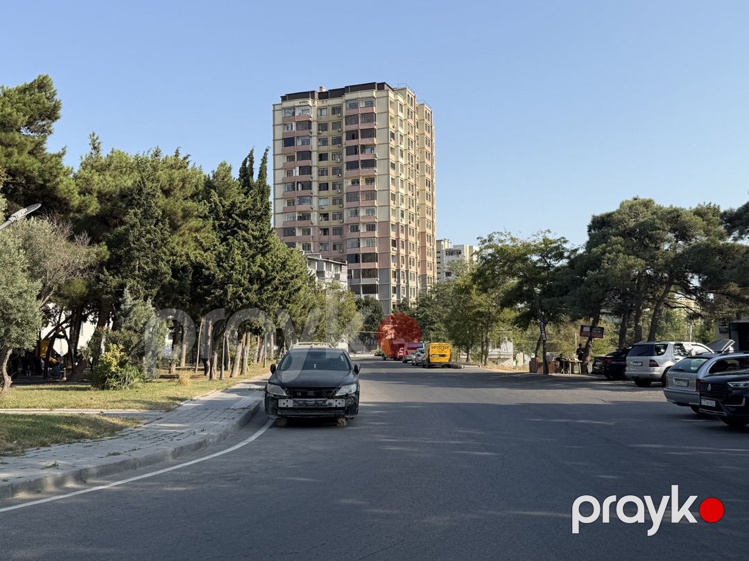 Satılır 4 otaqlı köhnə tikili 100 m² — Mənzil, Bakı (5)