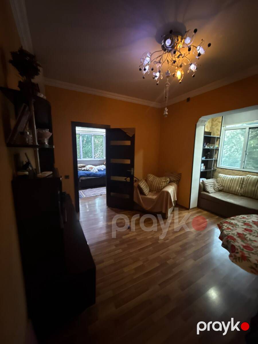 Satılır 3 otaqlı köhnə tikili 70 m² — Mənzil, Bakı (2)
