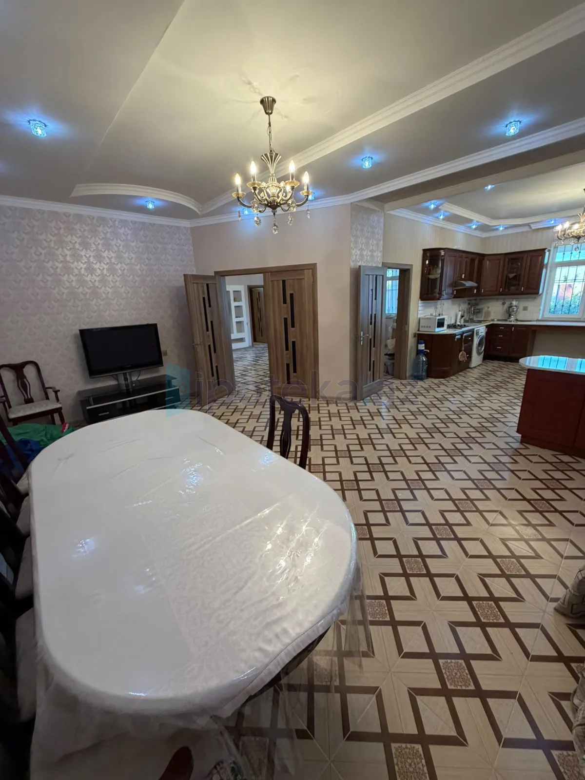 Satılır: 4 Otaq, Bağlar, Xəzər r., Şüvəlan q., 200.00 m² — Ev, villa, Şüvəlan (4)