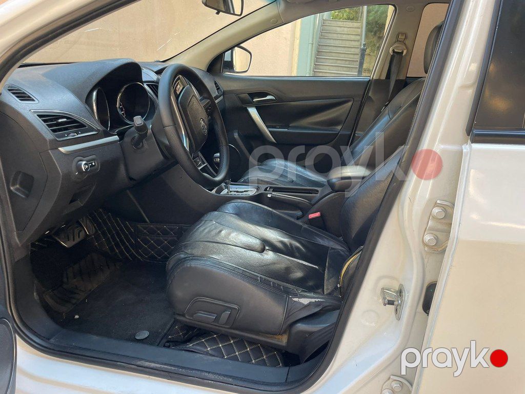 MG 5, 1.5 L, 2013 il, 173 000 km — Avtomobillər, Bakı (8)