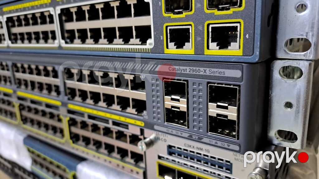 Cisco 2960X-48FPS-L 4X1G SFP Switch — Şəbəkə və server avadanlığı, Bakı (4)