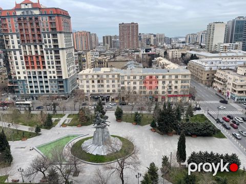 Satılır 2 otaqlı yeni tikili 95 m² — Bakı