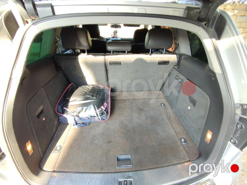 Volkswagen Touareg: 3.2 l 2004 il Ofrouder/SUV — Avtomobillər, Güzdək (8)