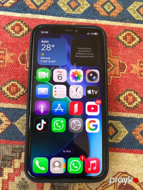 IPhone 11 Pro, 64 GB, Simsiz şarj, Face ID — Salyan