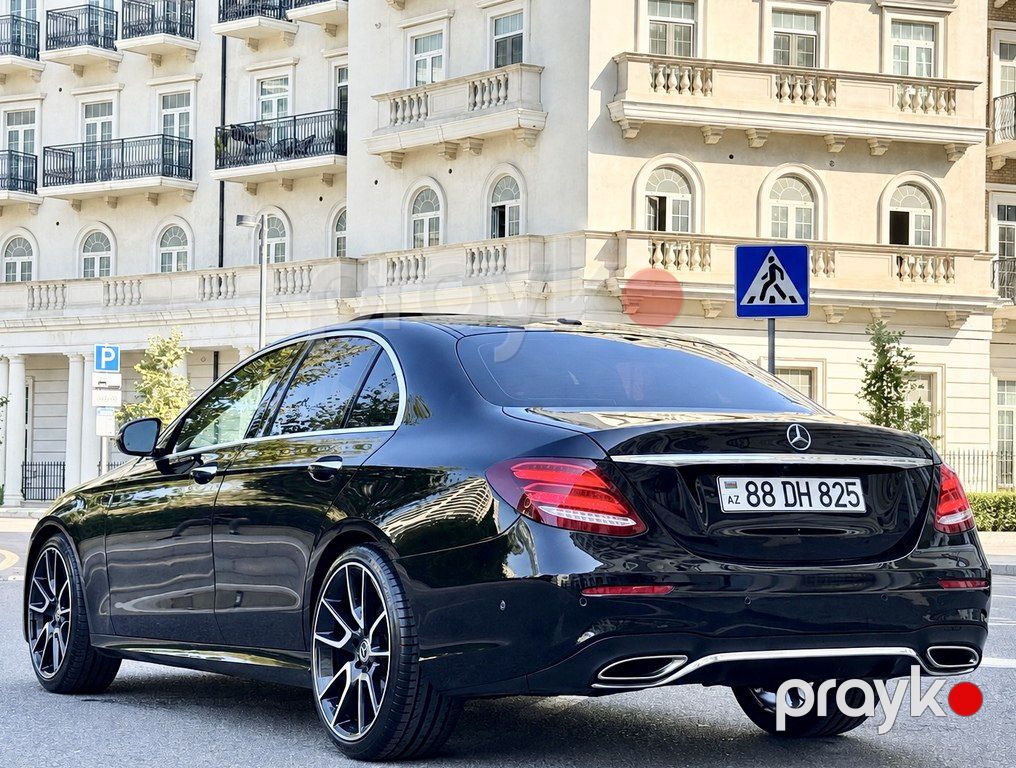 Mercedes E 300, 2.0 L, 2018 il, 190 000 km — Avtomobillər, Bakı (10)