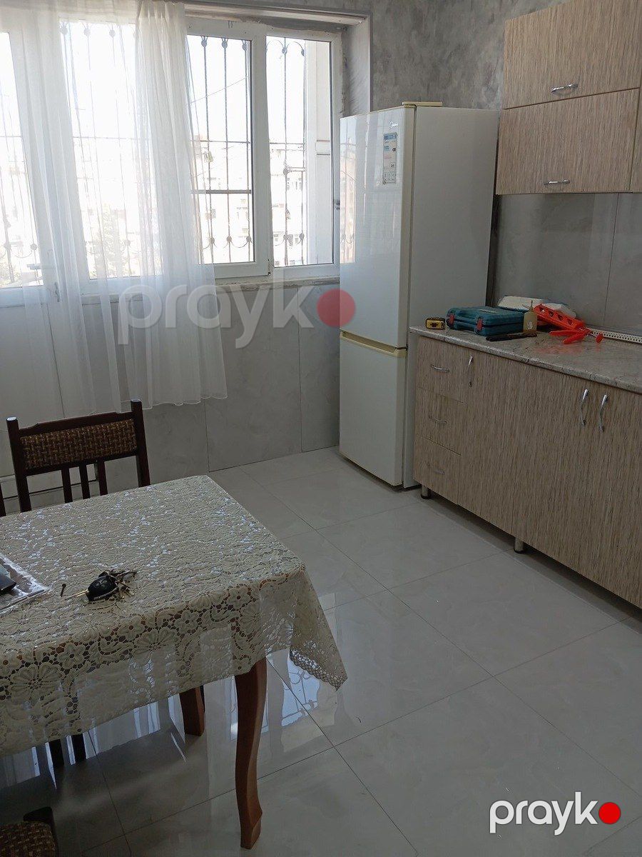 İcarəyə verilir 2 otaqlı köhnə tikili 57 m² — Mənzil, Bakı (10)