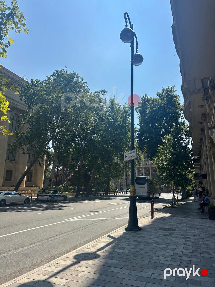 Satılır 6 otaqlı yeni tikili 160 m² — Mənzil, Bakı (2)