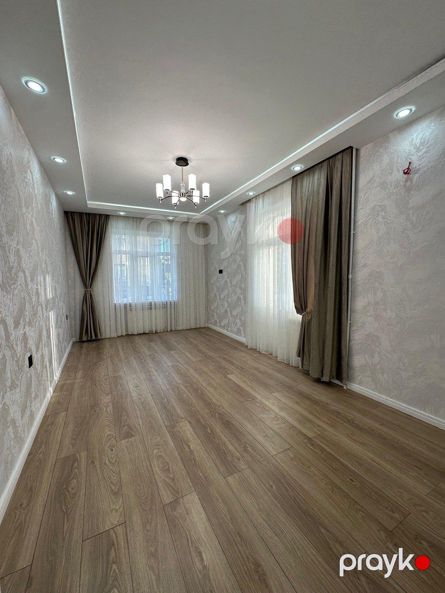 Satılır 2 otaqlı köhnə tikili 60 m² — Mənzil, Bakı (2)
