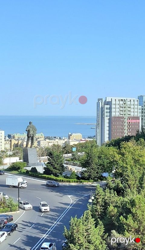 Satılır 4 otaqlı yeni tikili 214 m²