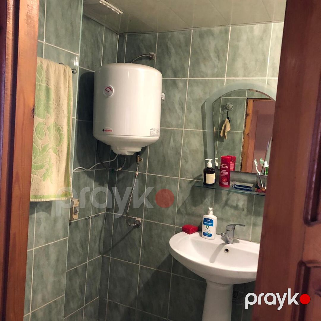 Satılır 1 otaqlı köhnə tikili 42 m² — Mənzil, Bakı (10)