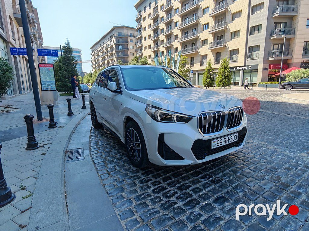 BMW X1, 1.5 L, 16.3 kWh, 2024 il, 26 500 km — Avtomobillər, Bakı (11)