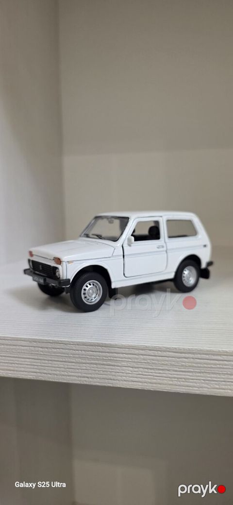 Lada (VAZ) Niva modeli — Sumqayıt