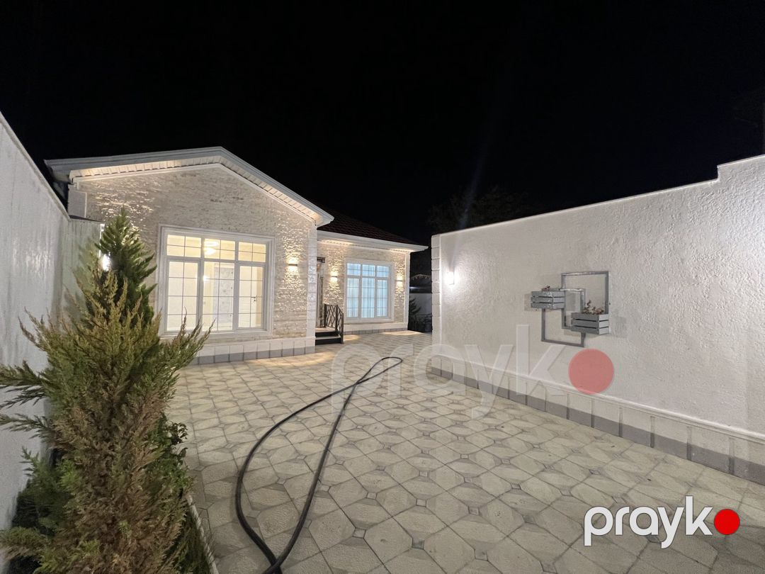 Satılır 4 otaqlı həyət evi/bağ evi 136 m² — Ev, villa, Bakı