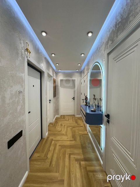 Satılır 3 otaqlı köhnə tikili 65 m²