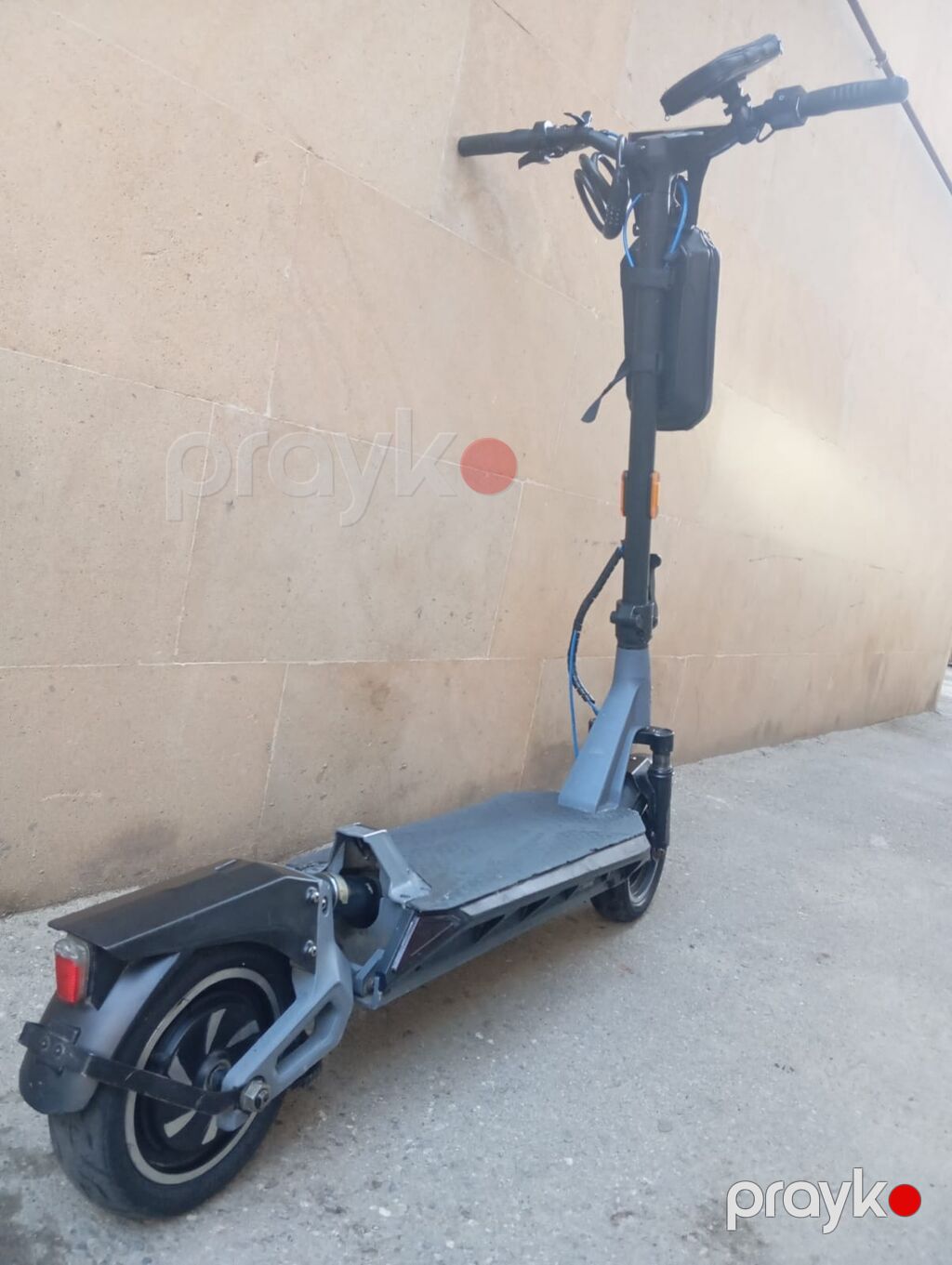 Kingsong n12 pro heç bir problemi yoxdu 60 65 km məsafə qət edir — Skuterlər, Bakı (6)