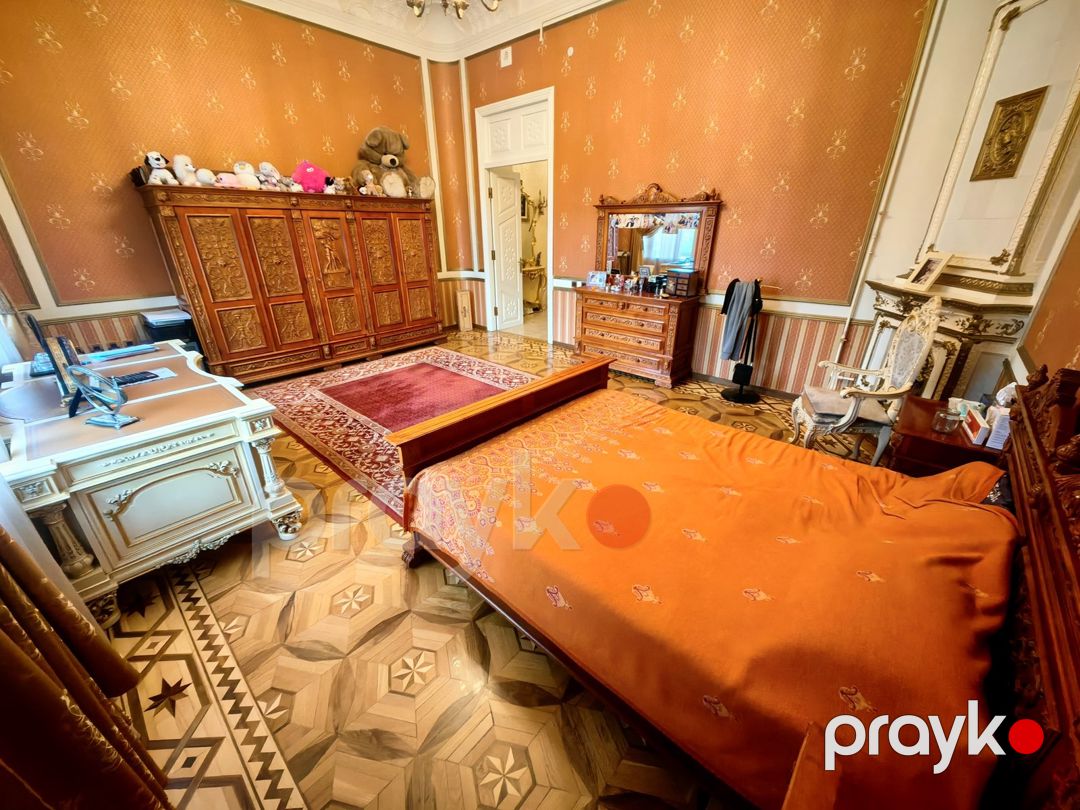 Satılır 6 otaqlı köhnə tikili 345 m² — Mənzil, Bakı (11)