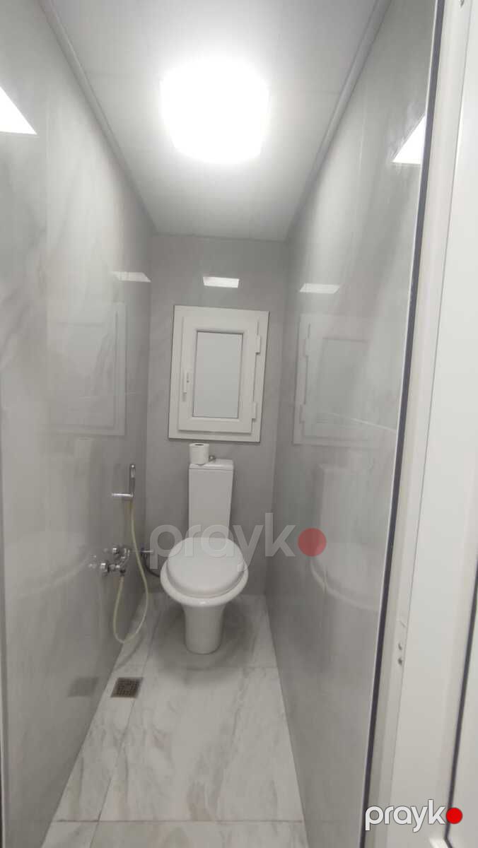 İcarəyə verilir 2 otaqlı köhnə tikili 65 m² — Mənzil, Bakı (7)
