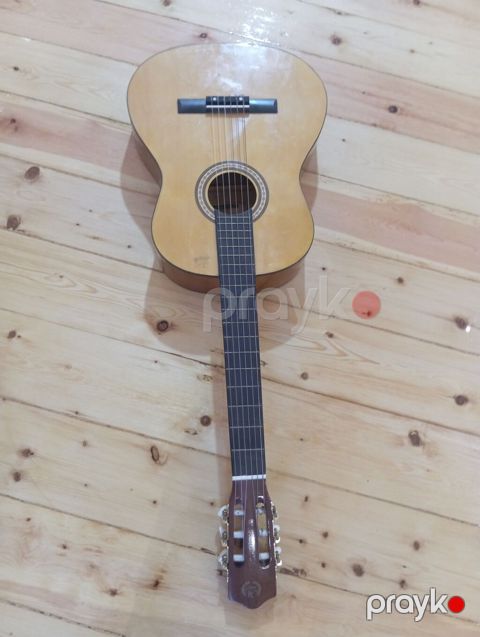 Klassik akustik gitara + yumşaq çanta - Korpus: ənənəvi klassik — Göyçay