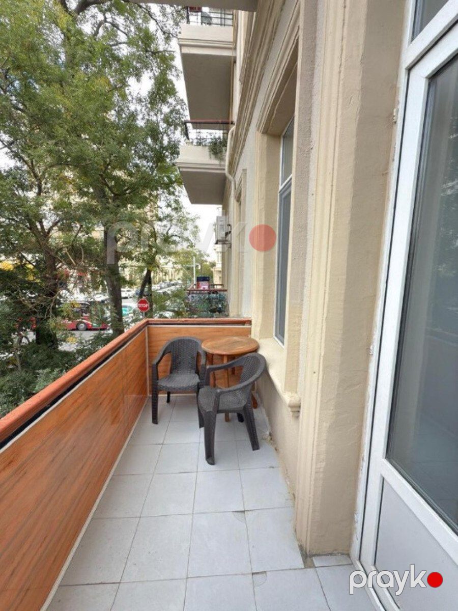 Satılır 2 otaqlı köhnə tikili 51 m² — Mənzil, Bakı (10)