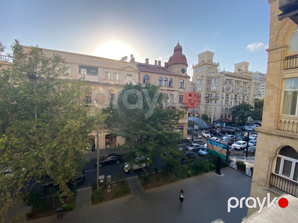 İcarəyə verilir 2 otaqlı köhnə tikili 94 m² — Mənzil, Bakı (4)
