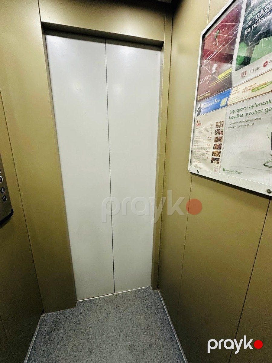Satılır 2 otaqlı köhnə tikili 72 m² — Mənzil, Bakı (8)