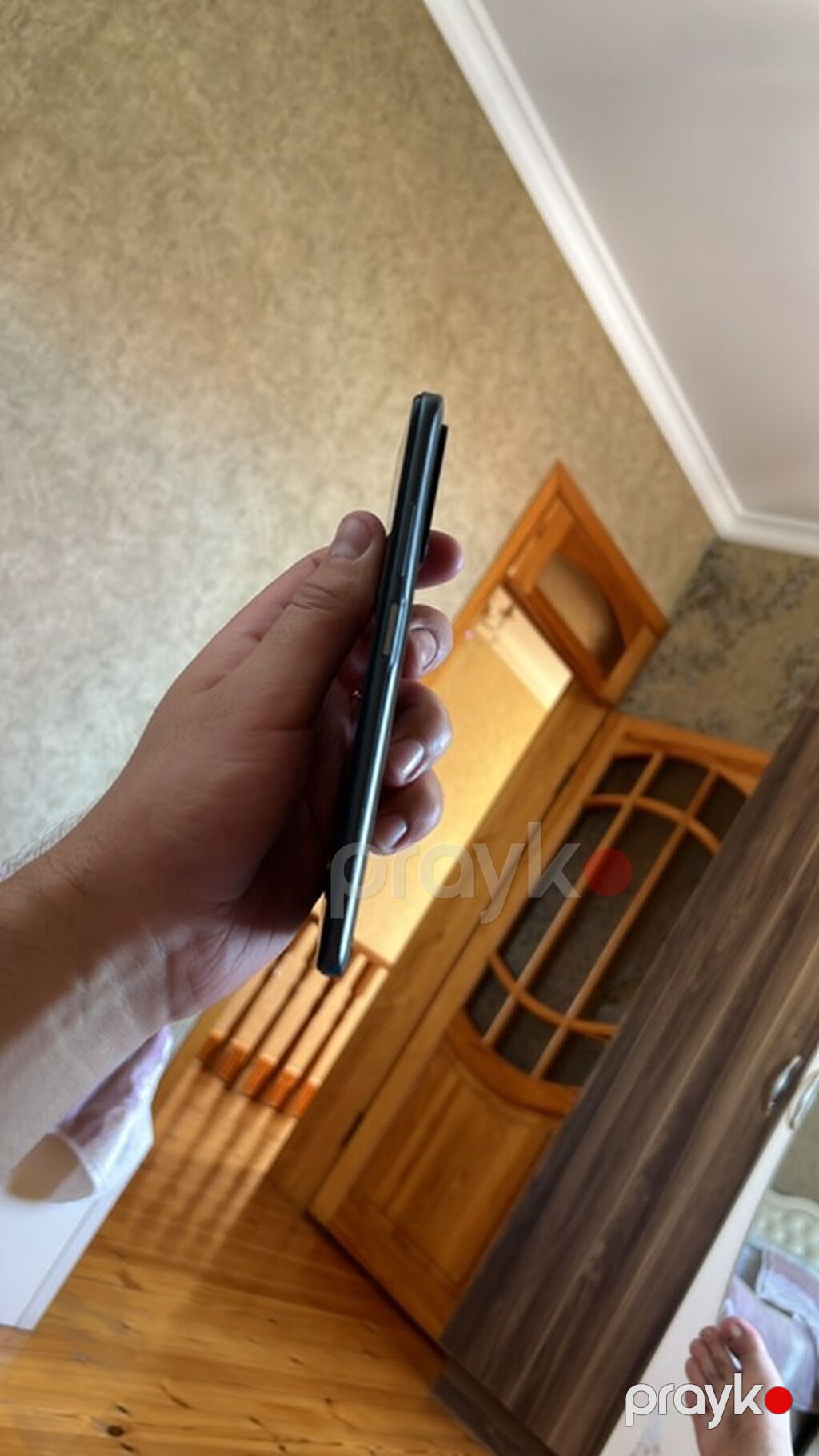 Xiaomi Redmi smartfon - Model: Redmi (arxa paneldə “Redmi” loqosu — Xiaomi, Digah (4)