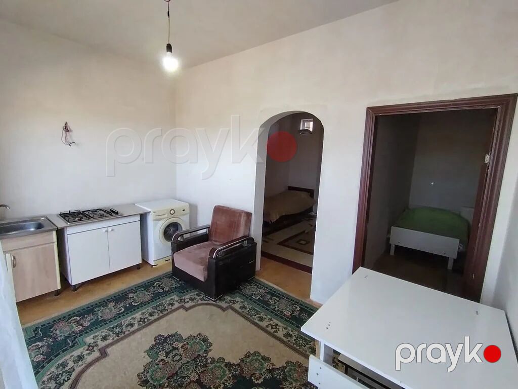 Yeni Suraxanı qəsəbəsində həyət evi kirayə verilir. - Tək mərtəbəli — Ev, villa, Digah (8)