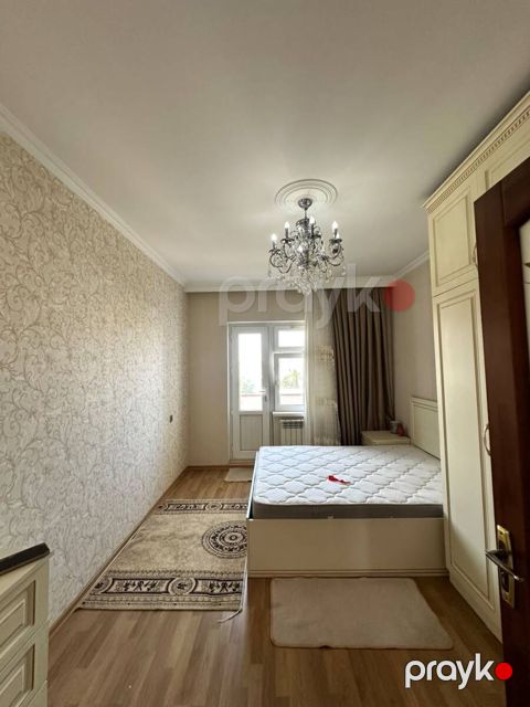 Satılır 3 otaqlı köhnə tikili 85 m² — Bakı
