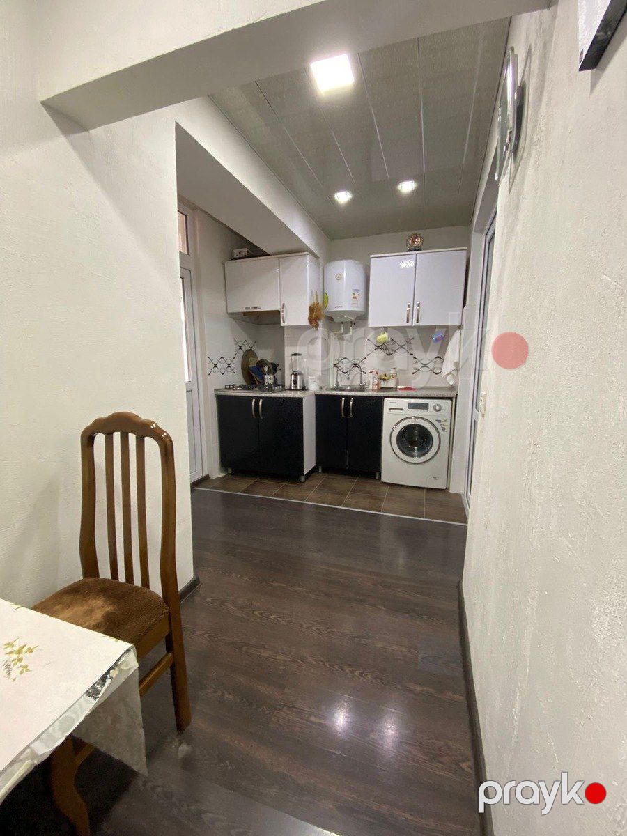 Satılır 5 otaqlı köhnə tikili 100 m² — Mənzil, Bakı (3)