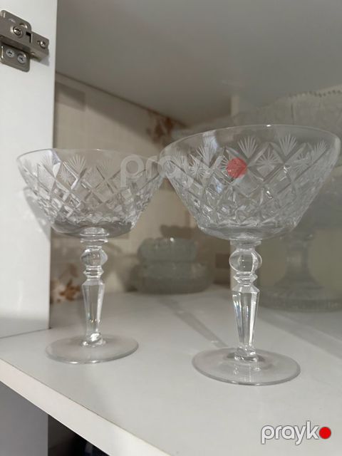 Büllur konfet qabları — Bakı