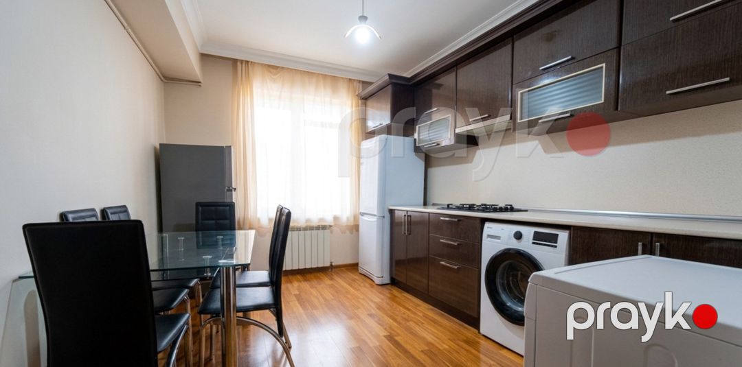 Satılır 1 otaqlı köhnə tikili 45 m² — Mənzil, Bakı (10)
