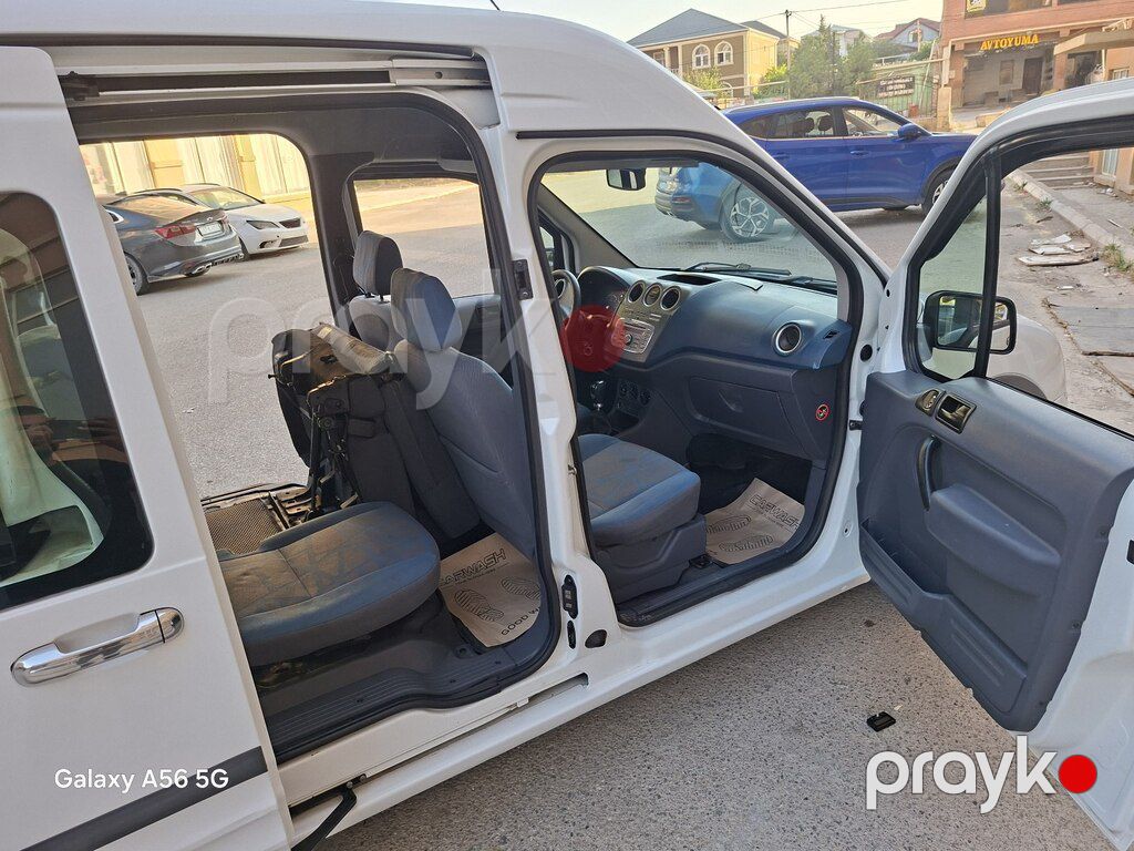 Ford Tourneo Connect, 1.8 L, 2010 il, 299 785 km — Avtomobillər, Bakı (2)