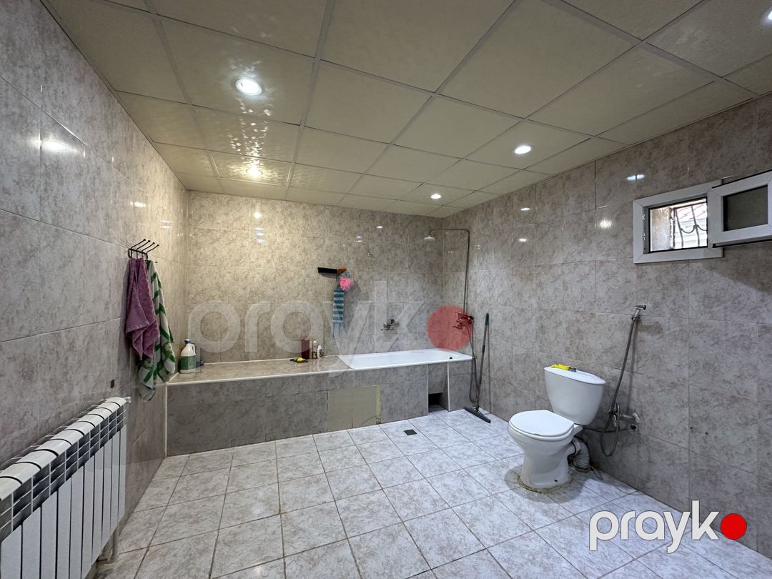 Satılır 8 otaqlı həyət evi/bağ evi 600 m² — Ev, villa, Bakı (10)