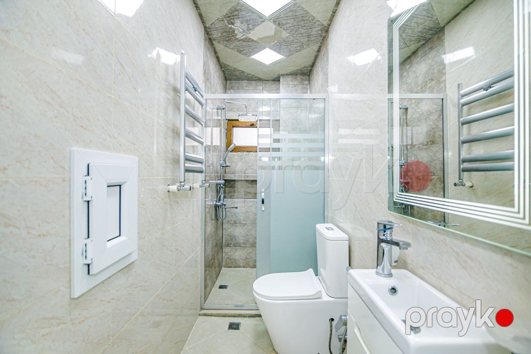 İcarəyə verilir 5 otaqlı köhnə tikili 250 m² — Mənzil, Bakı (7)