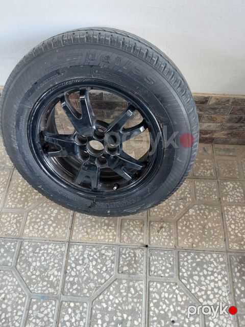 Toyota Prius 30 təkəri — Bakı