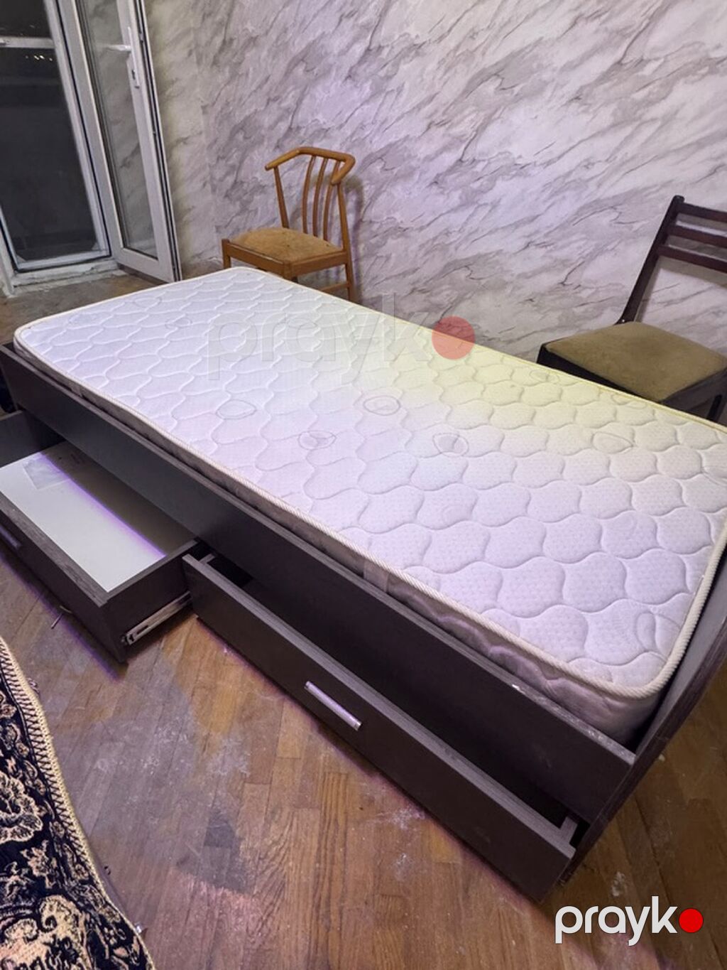 Tək nəfərlik çarpayı və ortopedik döşək dəsti - Ölçü: təxmini 90x190 — Yataqlar, Bakı (2)