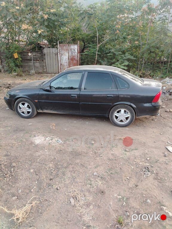 Opel Vectra, 2.0 L, 1997 il, 273 000 km — Avtomobillər, Şəki (4)