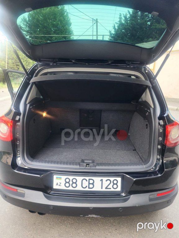 Volkswagen Tiguan, 2.0 L, 2010 il, 250 500 km — Avtomobillər, Bakı (9)