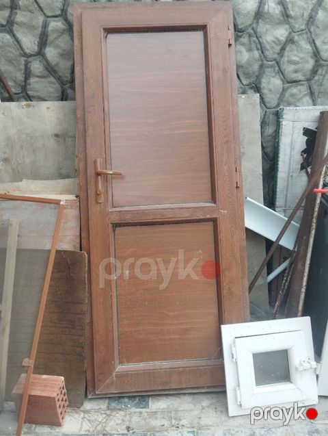Unvan masazir olcu 179*79 Taxta görünümlü qapı - Material: Taxta — Bakı