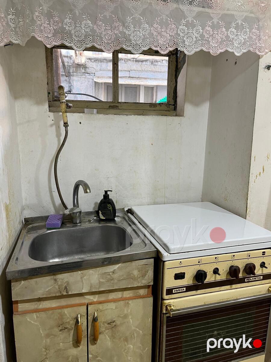 İcarəyə verilir 1 otaqlı köhnə tikili 12 m² — Mənzil, Bakı (2)