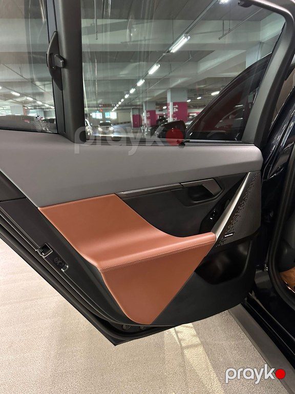 BMW 530e, 2.0 L, 19.4 kWh, 2025 il, 8 000 km — Avtomobillər, Bakı (9)