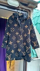 Palto "Louis Vuitton" — Kama