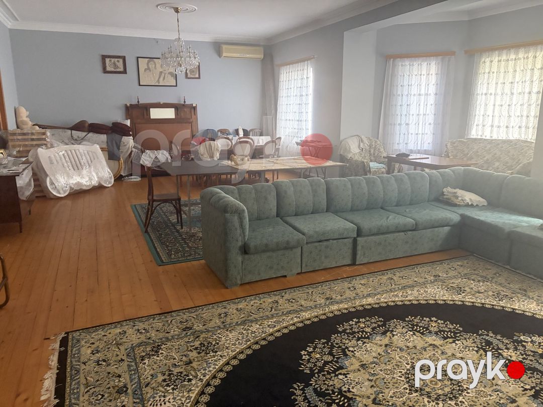 Satılır 5 otaqlı həyət evi/bağ evi 320 m² — Ev, villa, Bakı (9)