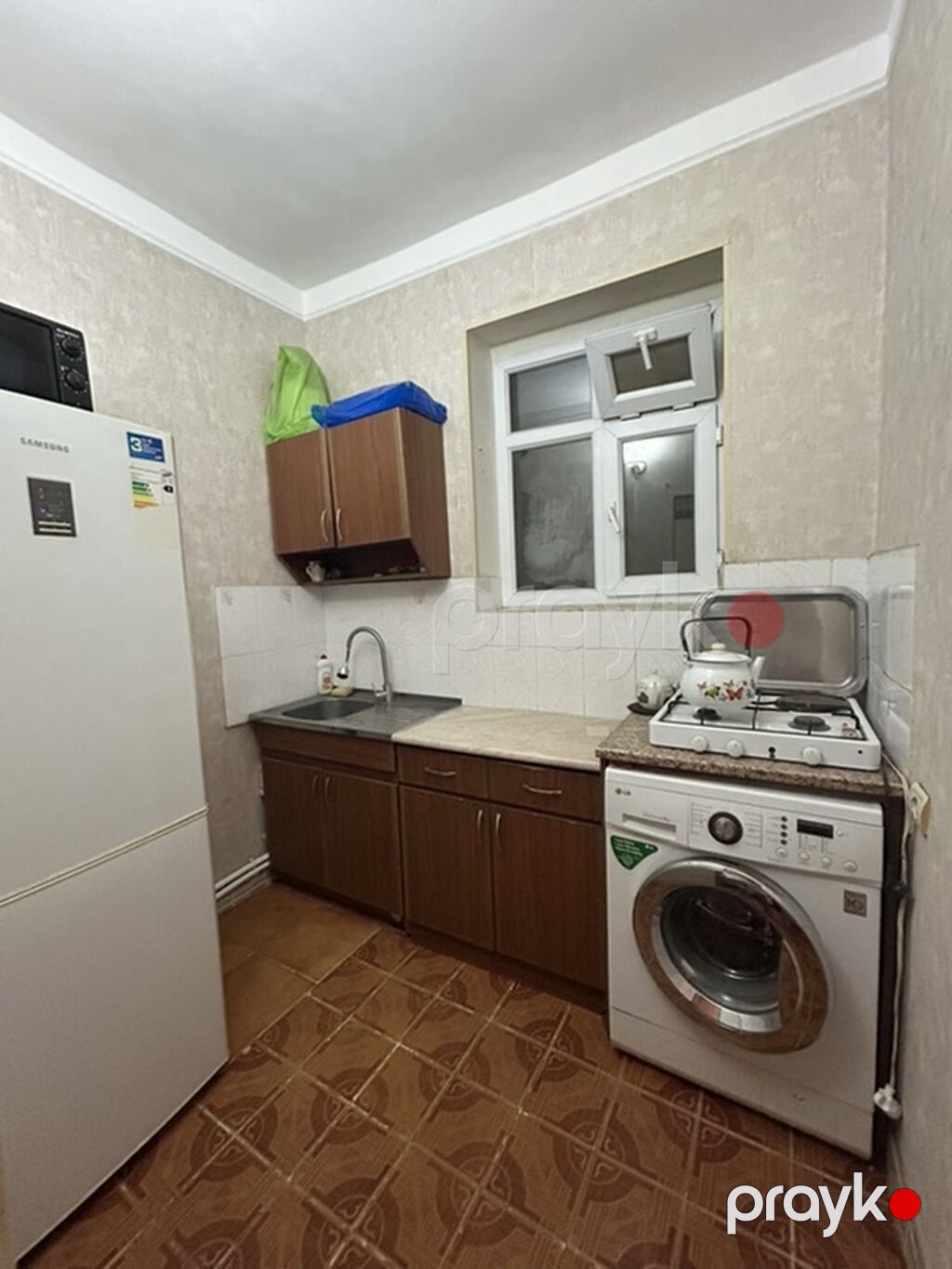 Kirayə Verilir – 2 Otaqlı Həyət EVİ Yeni Klinikanın yanında, Şəfa — Mənzil, Bakı (7)