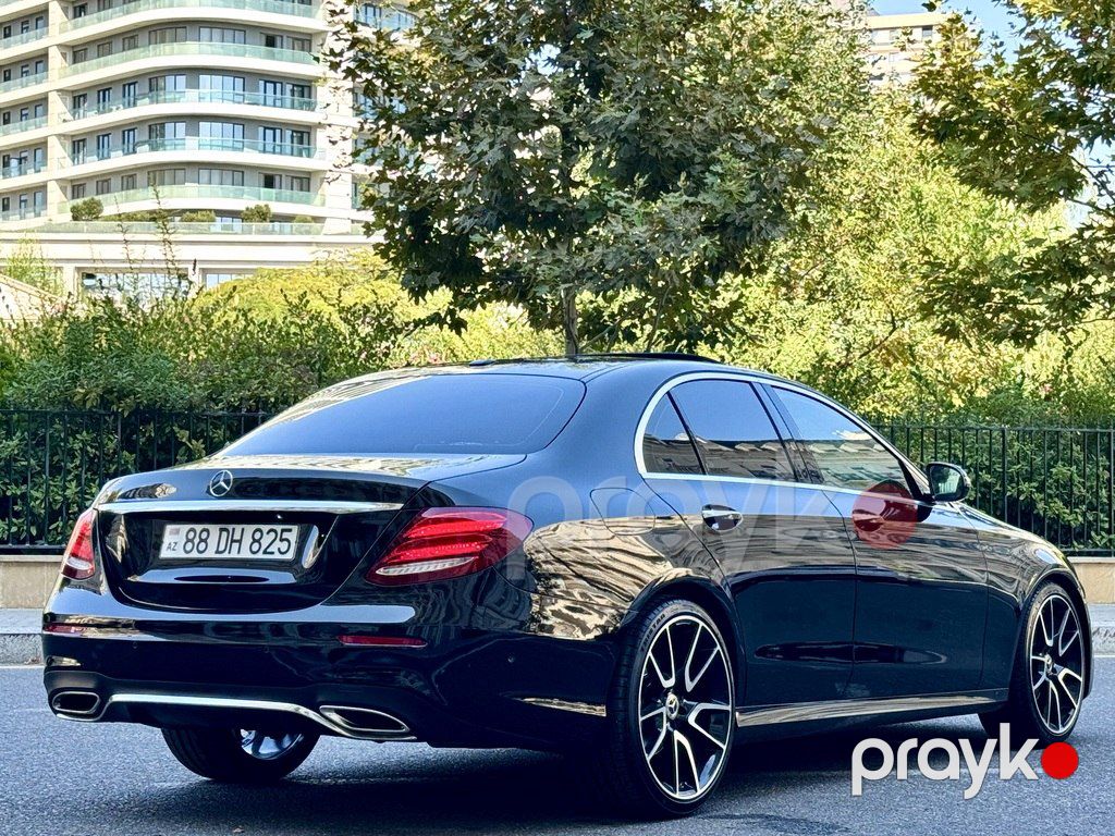 Mercedes E 300, 2.0 L, 2018 il, 190 000 km — Avtomobillər, Bakı (9)