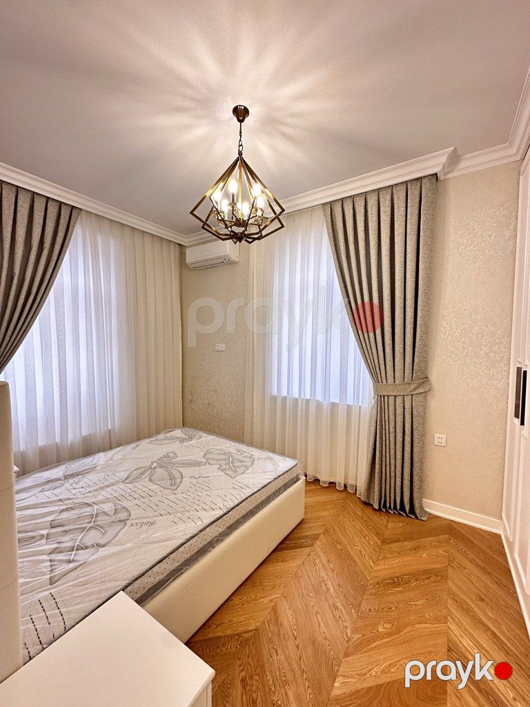 Satılır 4 otaqlı köhnə tikili 130 m² — Mənzil, Bakı (4)