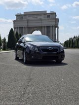 Chevrolet Cruze, 1.4 L, 2014 il, 210 000 km — Автомобили